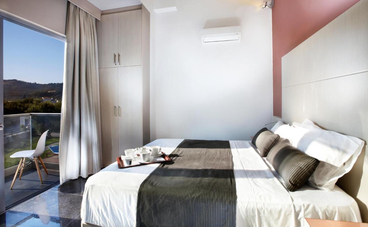 Anna'S House Aparthotel เยโอริยิอูโปลิส ห้อง รูปภาพ